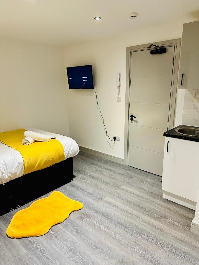 Comfy Guest House London Exteriör bild