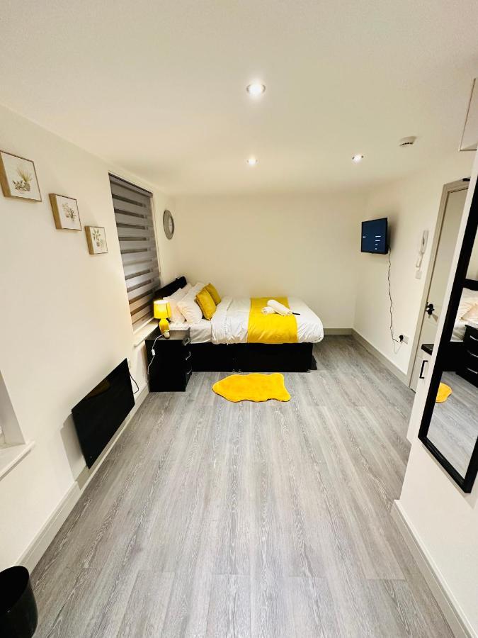 Comfy Guest House London Exteriör bild