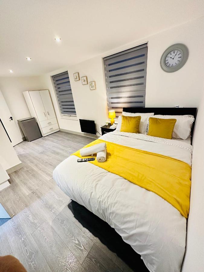 Comfy Guest House London Exteriör bild